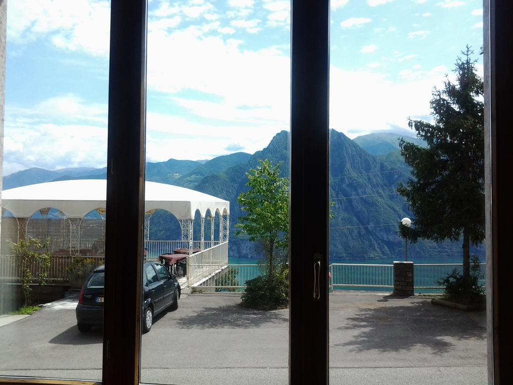 Hotel Poggio D'Oro Riva di Solto Zewnętrze zdjęcie