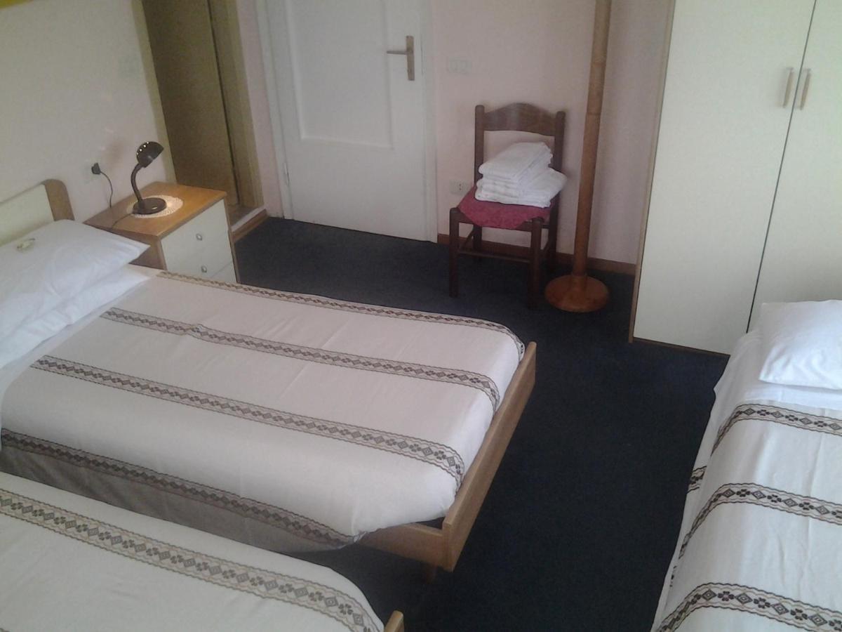 Hotel Poggio D'Oro Riva di Solto Pokój zdjęcie