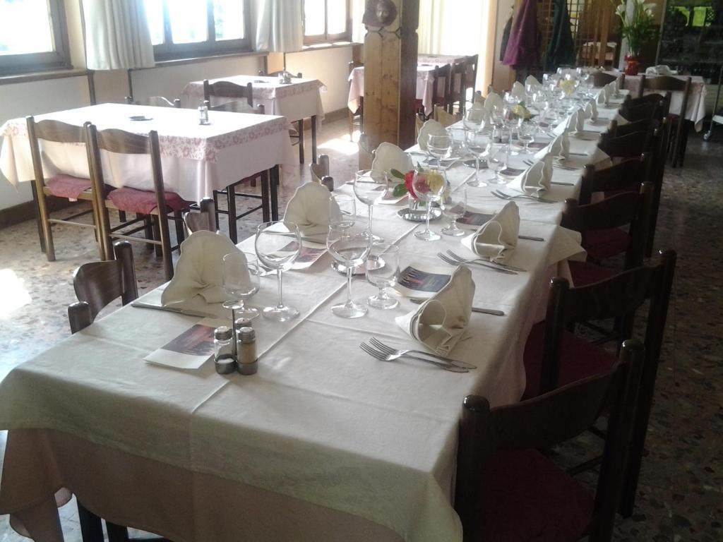 Hotel Poggio D'Oro Riva di Solto Zewnętrze zdjęcie