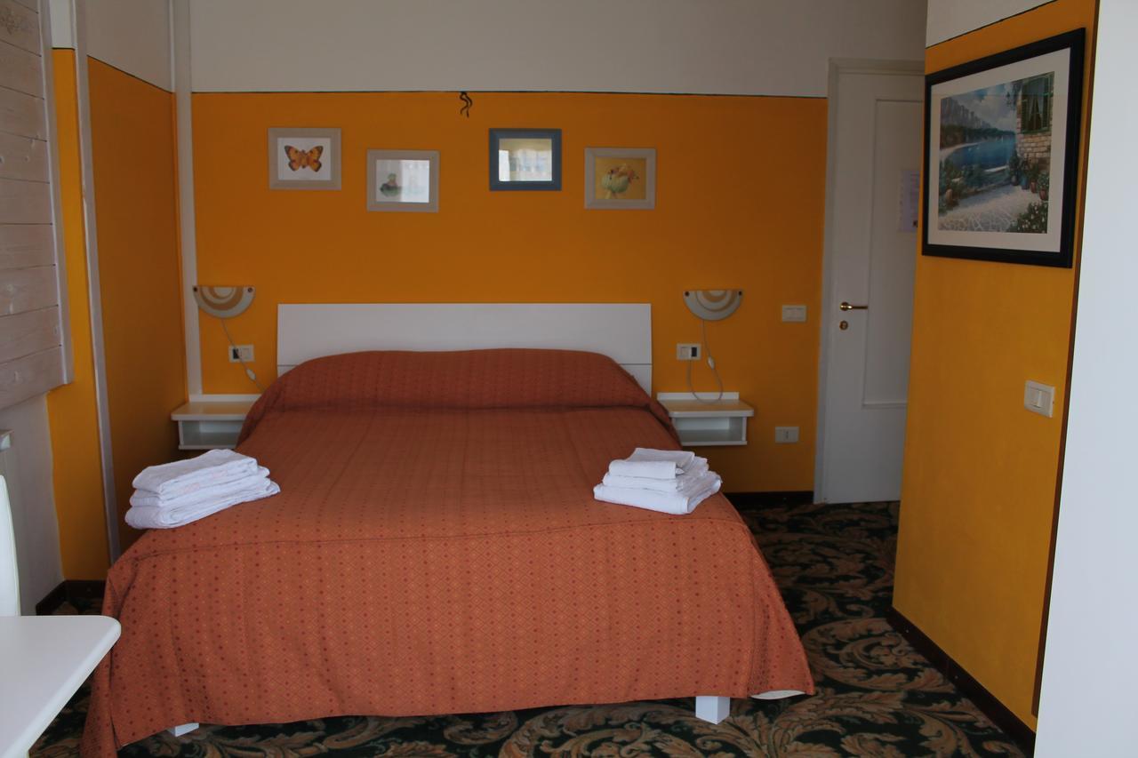 Hotel Poggio D'Oro Riva di Solto Zewnętrze zdjęcie